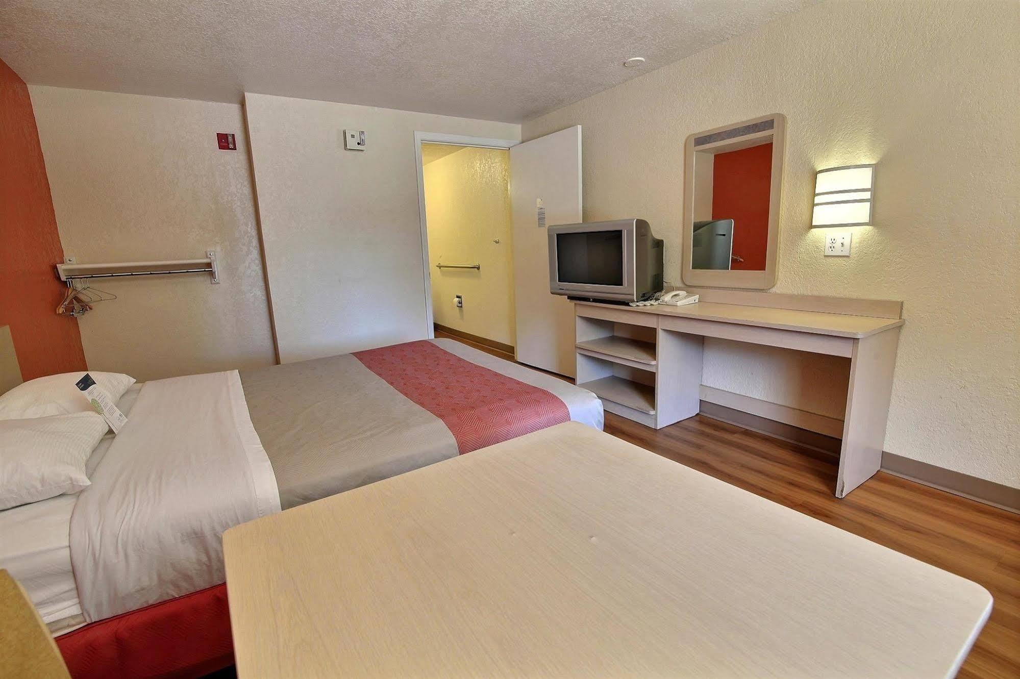 Motel 6-Newport News, Va Kültér fotó