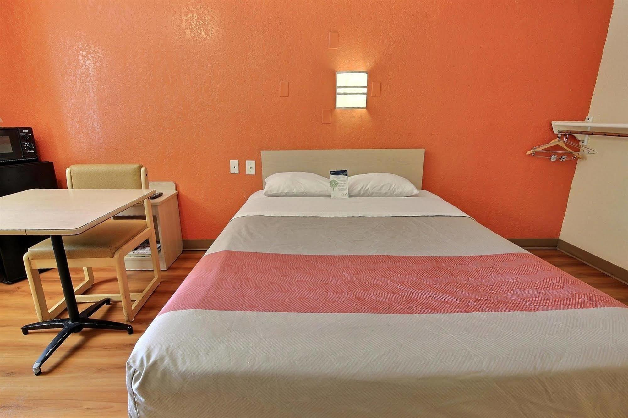 Motel 6-Newport News, Va Kültér fotó