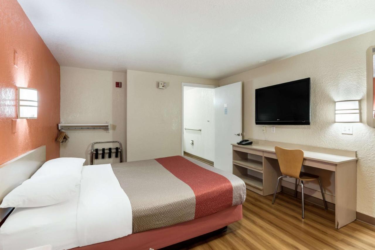 Motel 6-Newport News, Va Kültér fotó