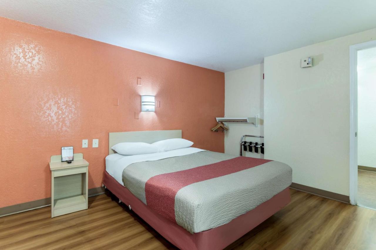 Motel 6-Newport News, Va Kültér fotó