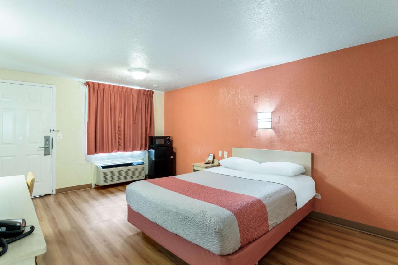 Motel 6-Newport News, Va Kültér fotó